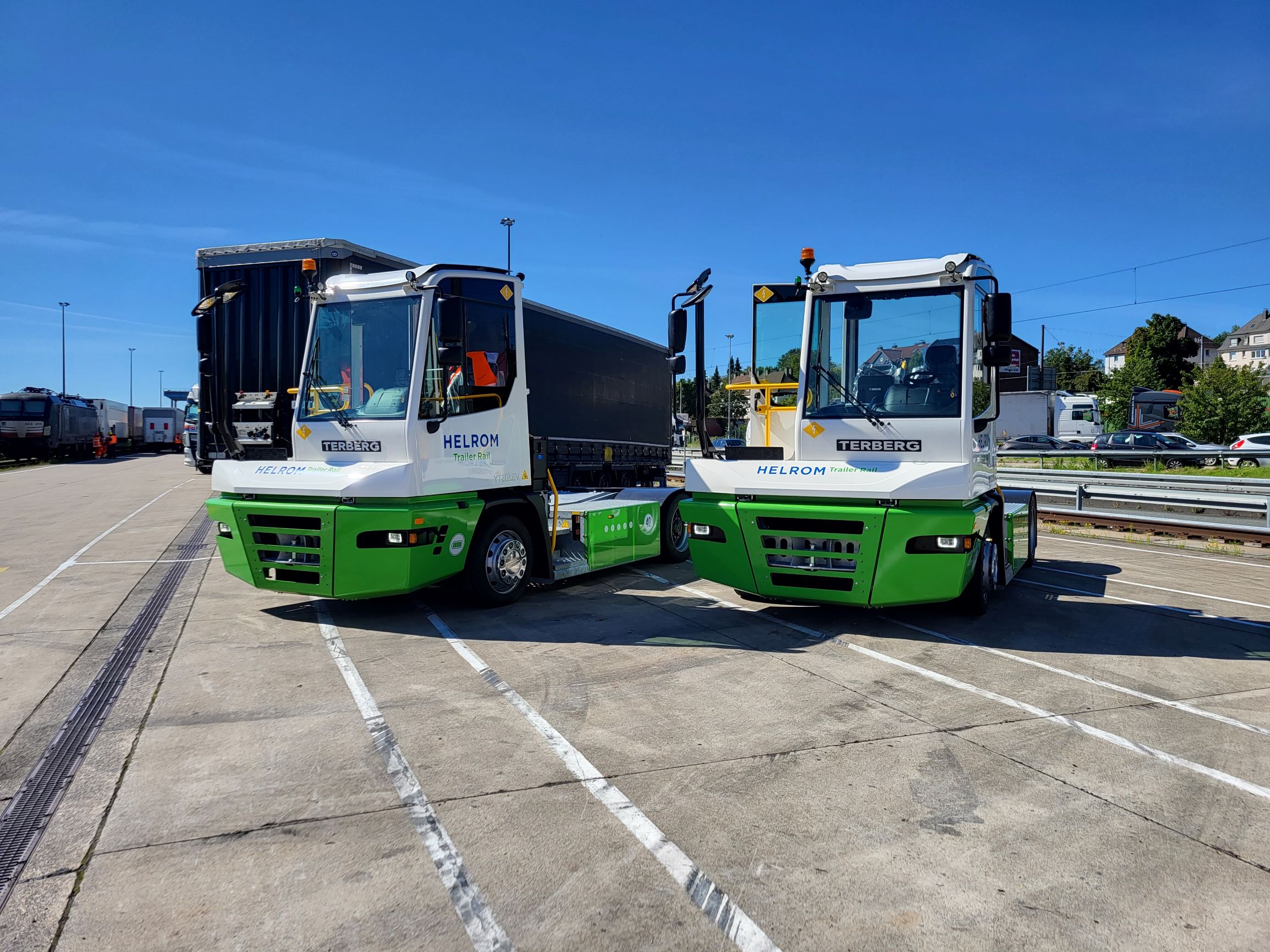 Helrom Terberg EV tractors.jpg
